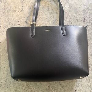 DKNY Elegant Black Tote Bag